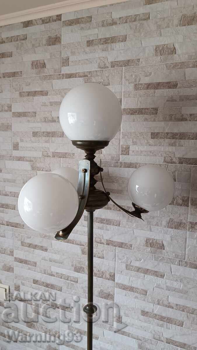 Auction Old brass lamp - floor lamp - German - Antique Auction Old brass lamp - floor lamp - German - Antique