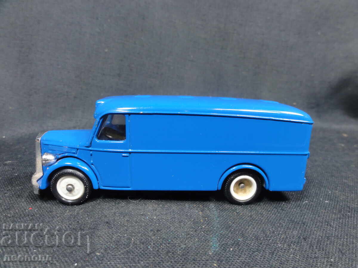 СТАРА РЕТРО МЕТАЛНА КОЛИЧКА КАМИОН MAN VAN CORGI с цена € 10.00 | 19.56 лв.