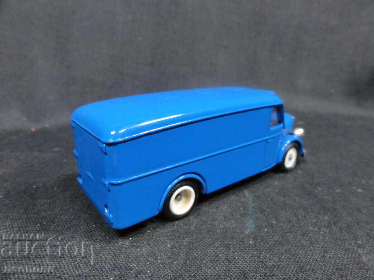 Доставка на СТАРА РЕТРО МЕТАЛНА КОЛИЧКА КАМИОН MAN VAN CORGI