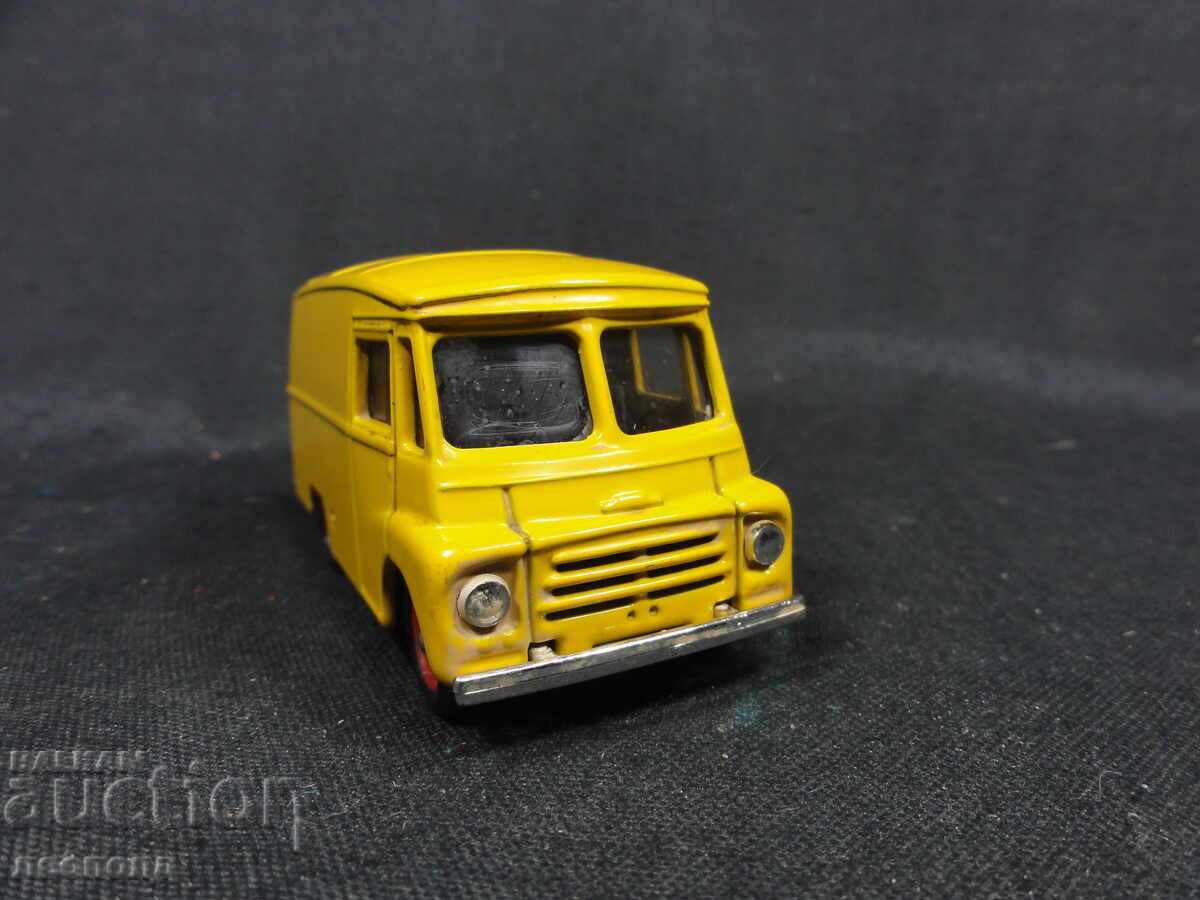 OLD RETRO METAL CAR MORRIS LD150 VAN CORGI - 5