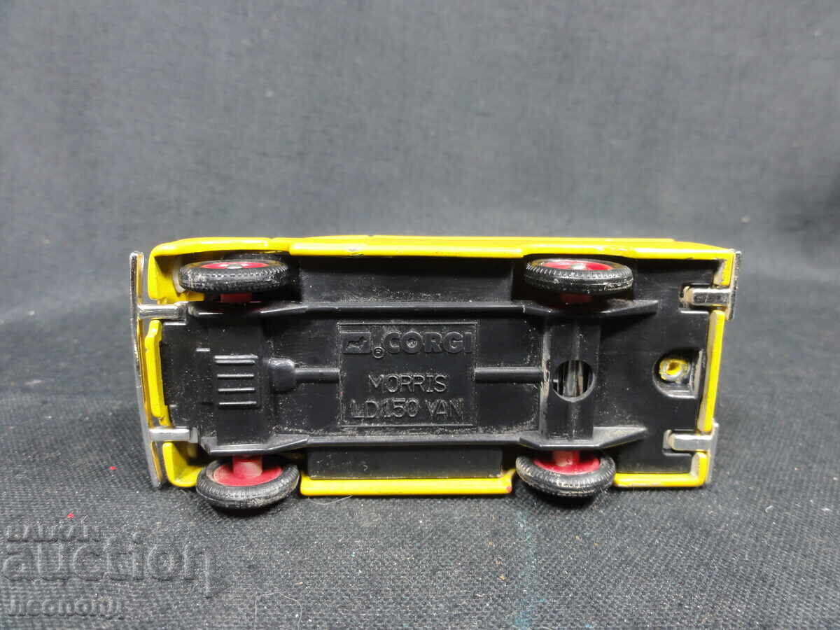 OLD RETRO METAL CAR MORRIS LD150 VAN CORGI - 6