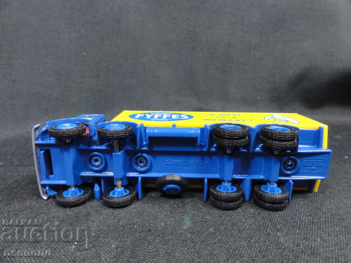 VECHI CAMION METALIC RETRO ATKINSON MK I E.F.E. 1/76 - 6 VECHI CAMION METALIC RETRO ATKINSON MK I E.F.E. 1/76 - 6