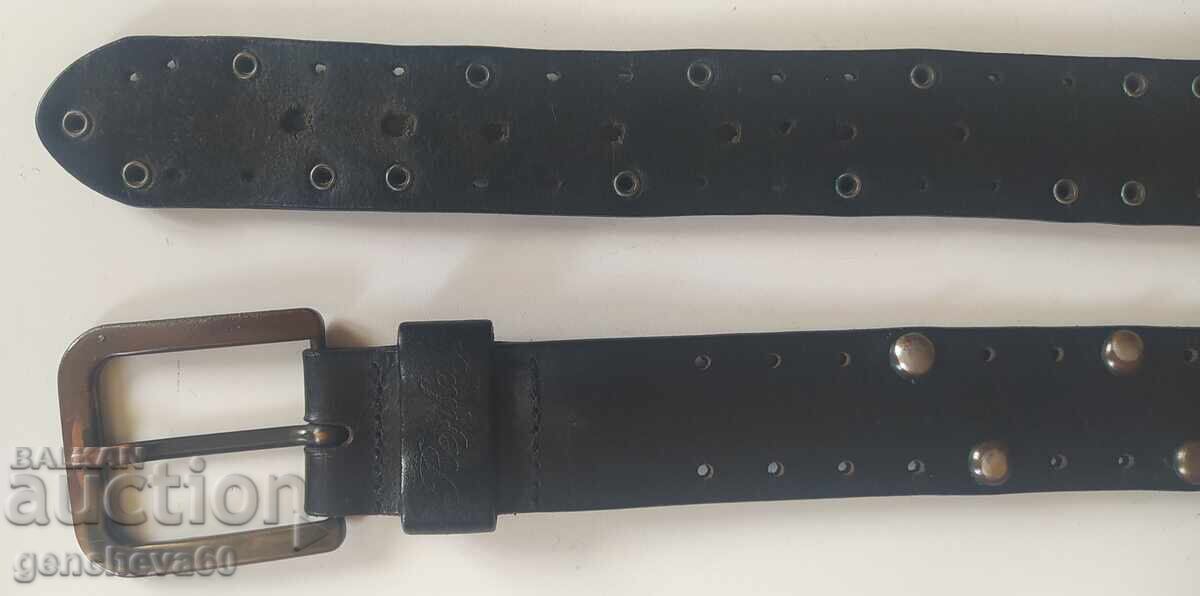 Each REPLY vintage black belt, solid with price € 15.00 | 29.34 BGN Each REPLY vintage black belt, solid with price € 15.00 | 29.34 BGN