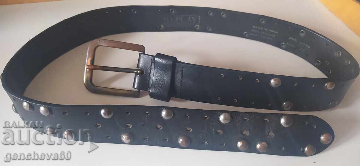 Each REPLY vintage black belt, solid Each REPLY vintage black belt, solid