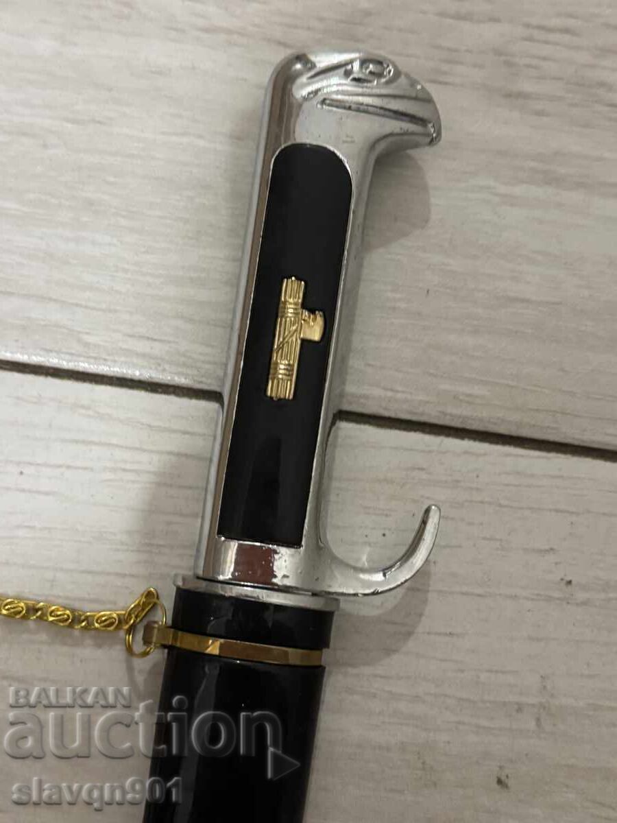 Baionetă germană, cap de vultur, reproducere cu preț € 0.01 | 0.02 BGN Baionetă germană, cap de vultur, reproducere cu preț € 0.01 | 0.02 BGN