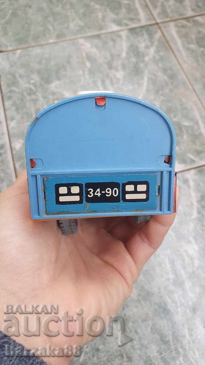 Licitație Jucărie veche rusească Kvas