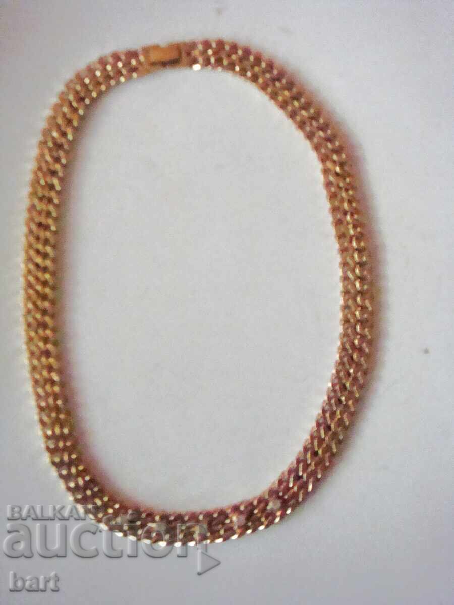 κολιέ κολιέ