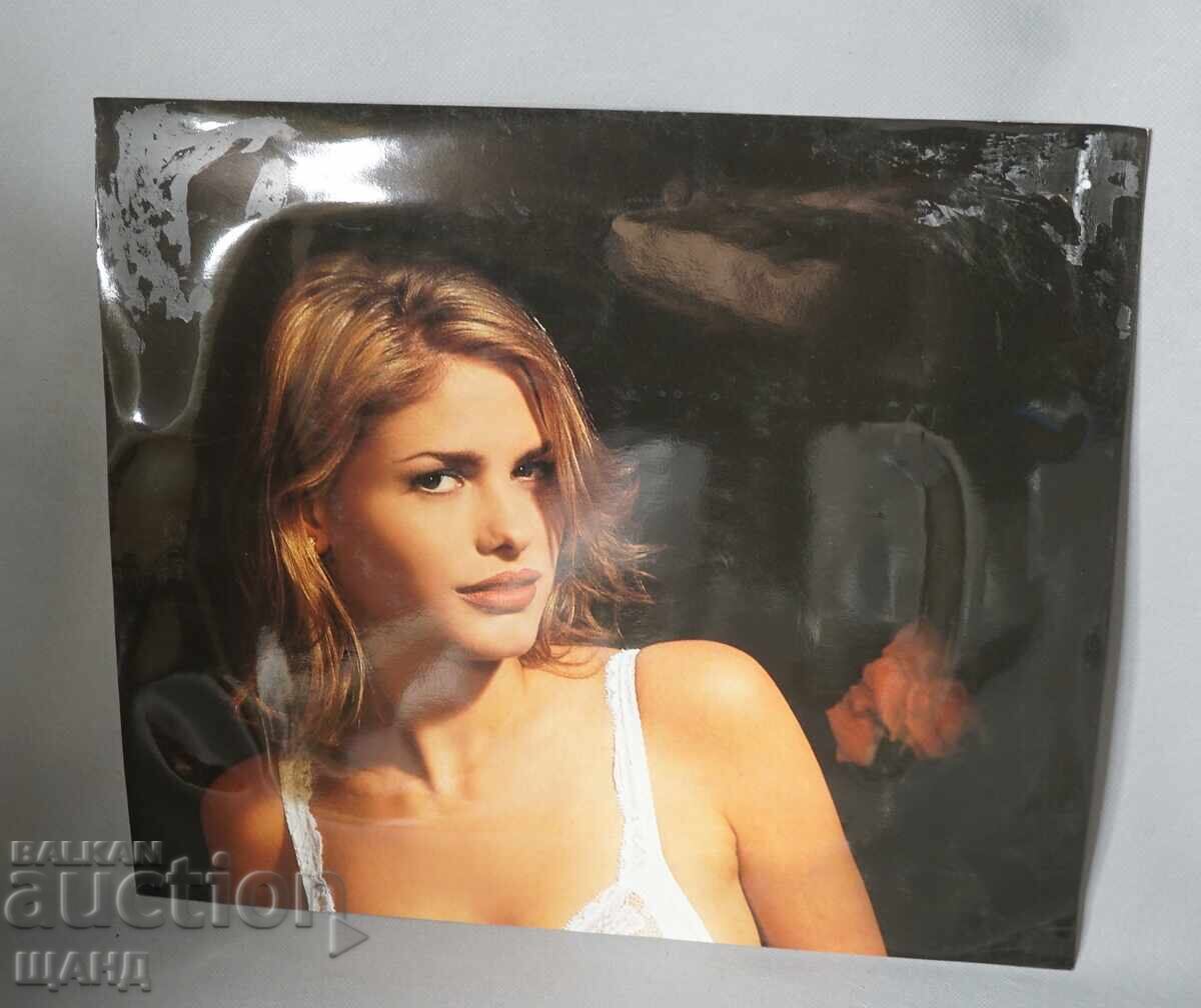 Аукцион Стара Майсторска рисунка картина жена чете