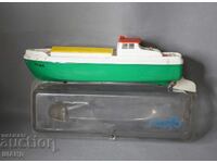 PREFO Стара Немска пластмасова играчка модел катер с кутия