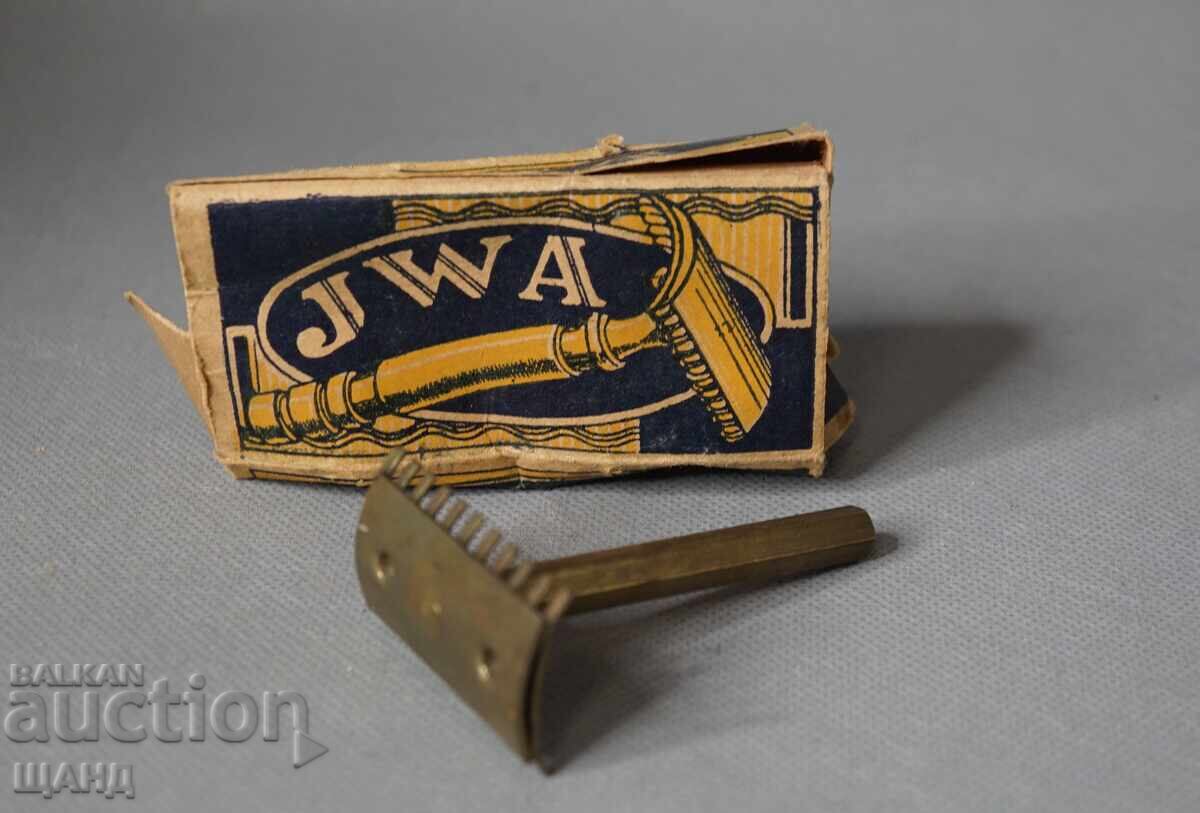 JWA Стара самобръсначка с кутия JWA Стара самобръсначка с кутия