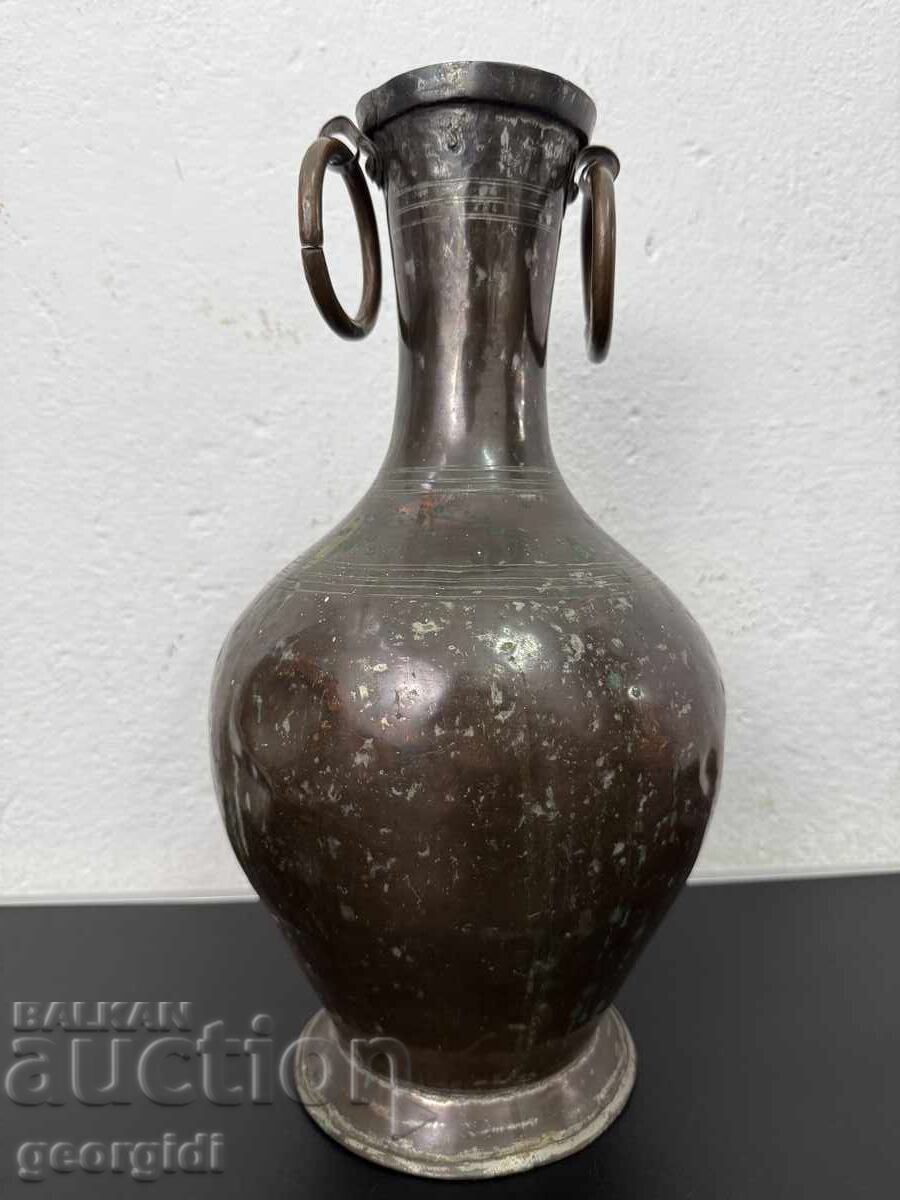 Аукцион Ръчно кован меден съд / саксия. №7799 Аукцион Ръчно кован меден съд / саксия. №7799