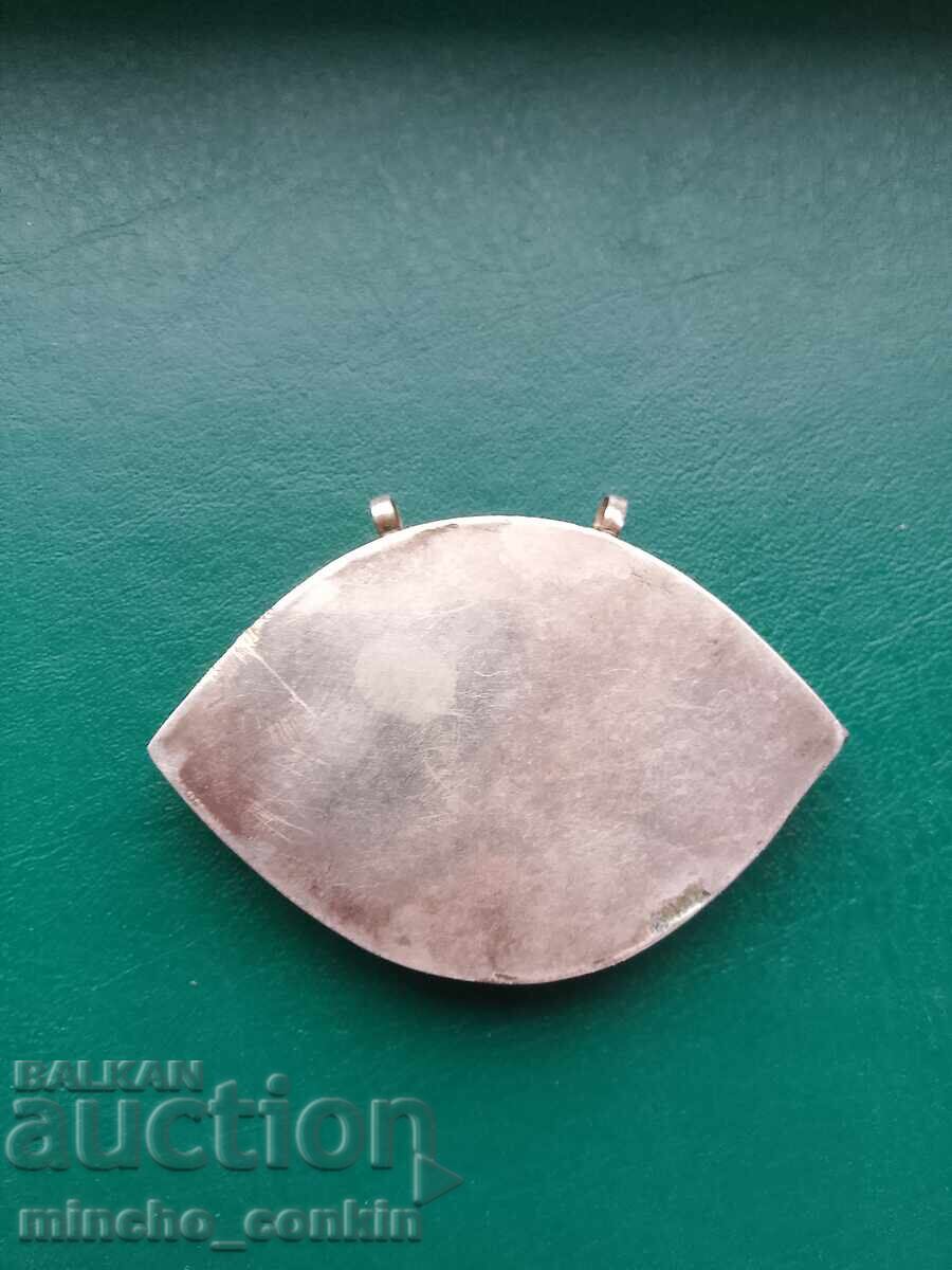 Аукцион Възрожденски амулет Божието око сребро сачан карнеол.