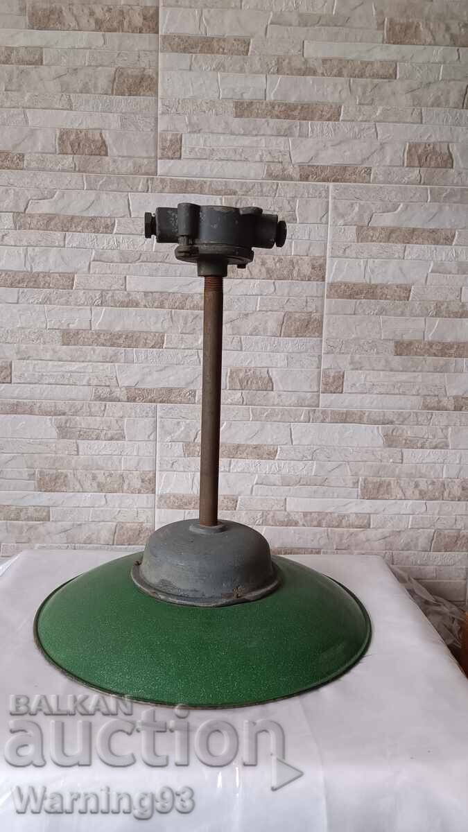Auction  Old enameled industrial lamp - Svetlina factory