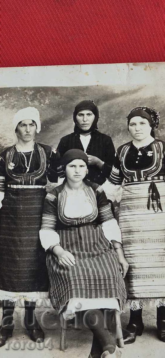 Livrarea MEDIA - MOMI