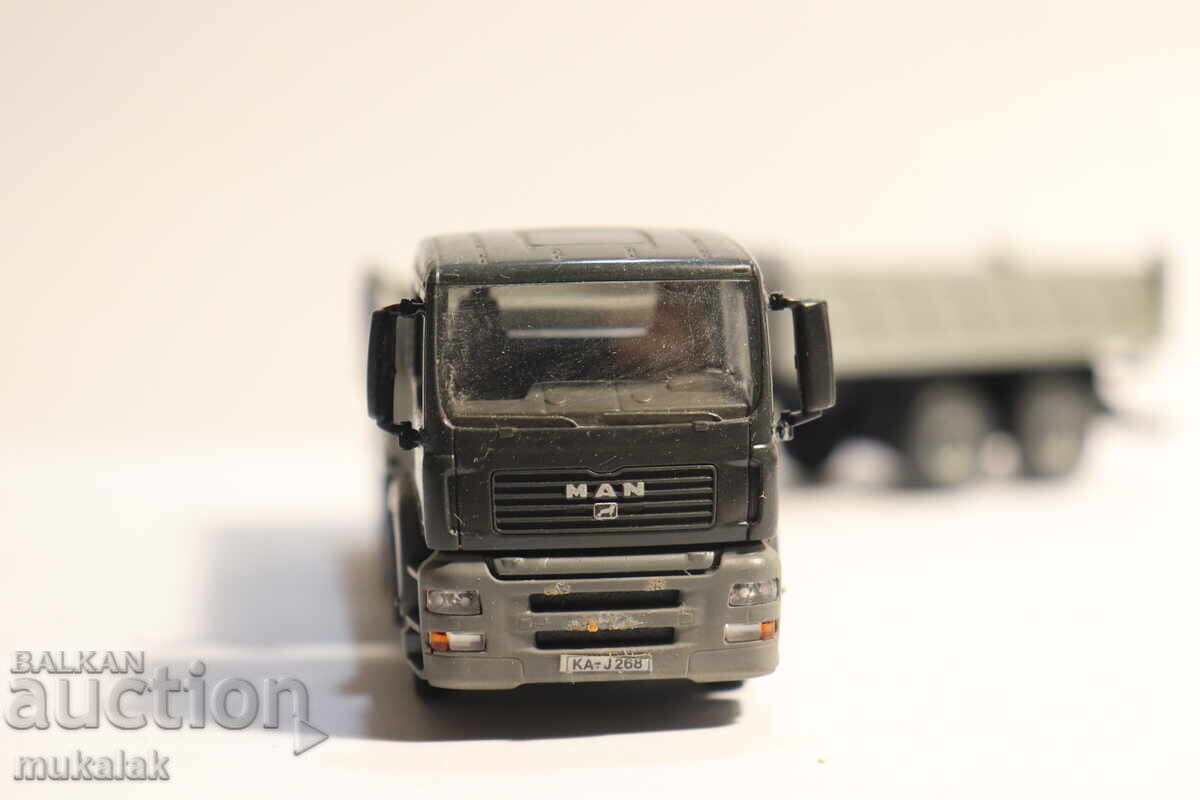 Delivery of Wiking H0 1/87 MAN Dump Truck Gondola Truck Model