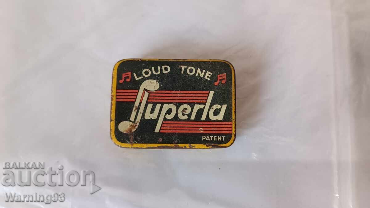 Box of needles for an old gramophone with a crank - Superla - 1930s Box of needles for an old gramophone with a crank - Superla - 1930s