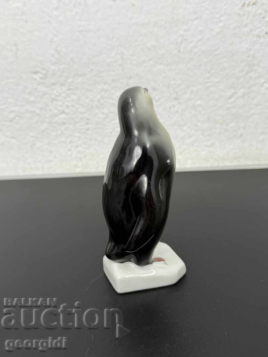 Porcelain Penguin Figure - Arpo. No. 7804 - 5