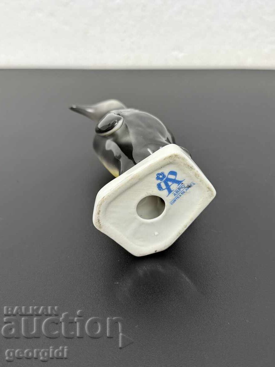 Porcelain Penguin Figure - Arpo. No. 7804 - 6