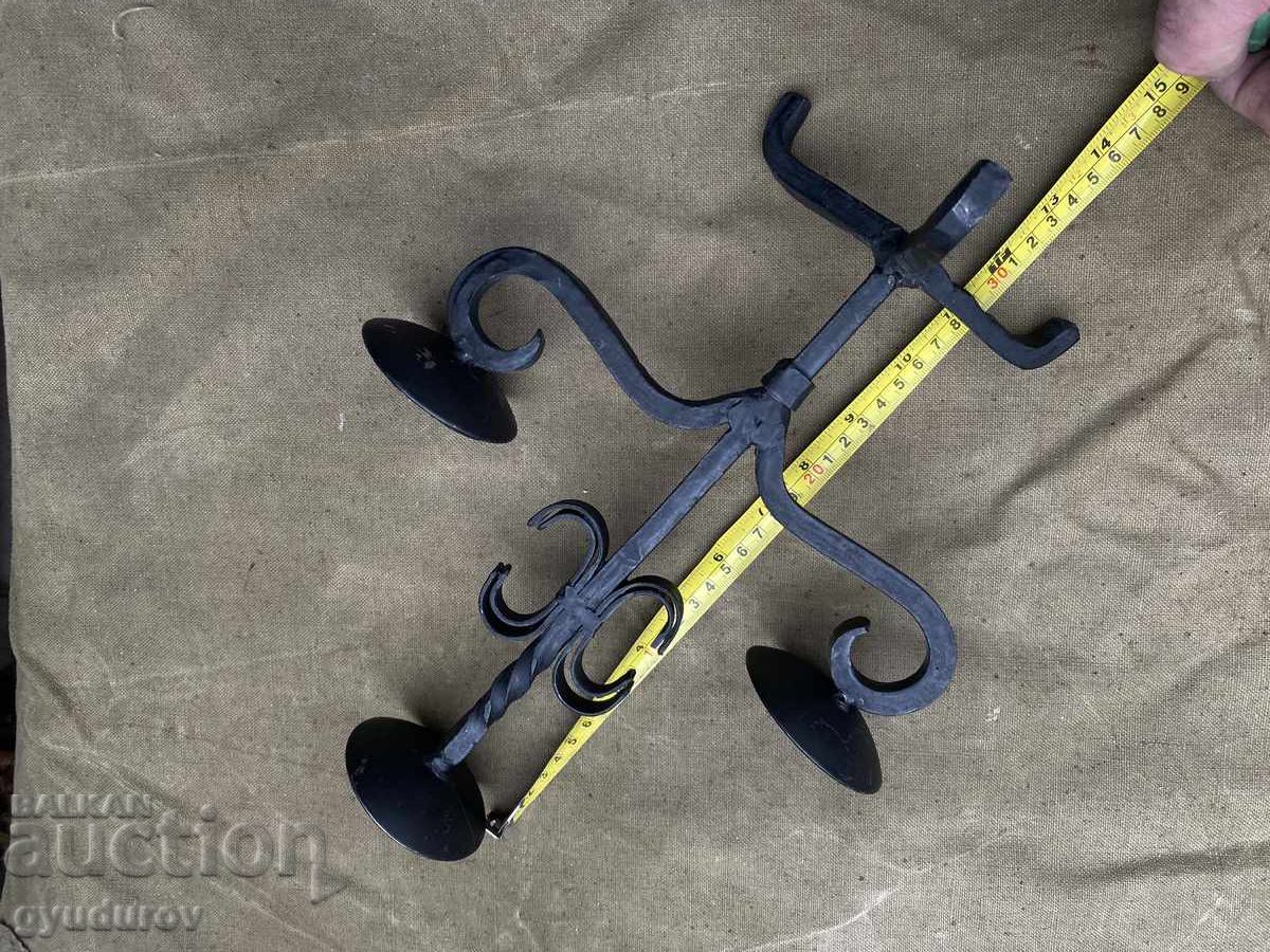 Sfeşnic cu preț € 5.11 | 9.99 BGN Sfeşnic cu preț € 5.11 | 9.99 BGN