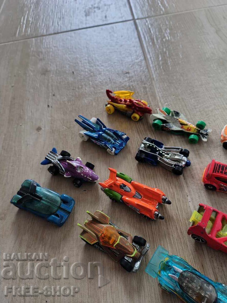 Лот колички 16 бр.