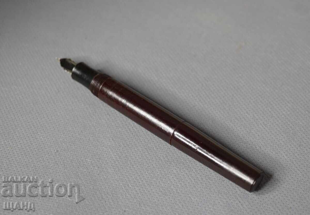 Доставка на Калинка Стара бакелитена писалка с кутия капачка с калинка Доставка на Калинка Стара бакелитена писалка с кутия капачка с калинка