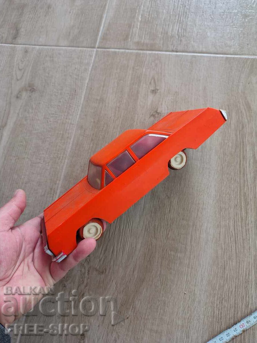 Аукцион Стара Българска играчка