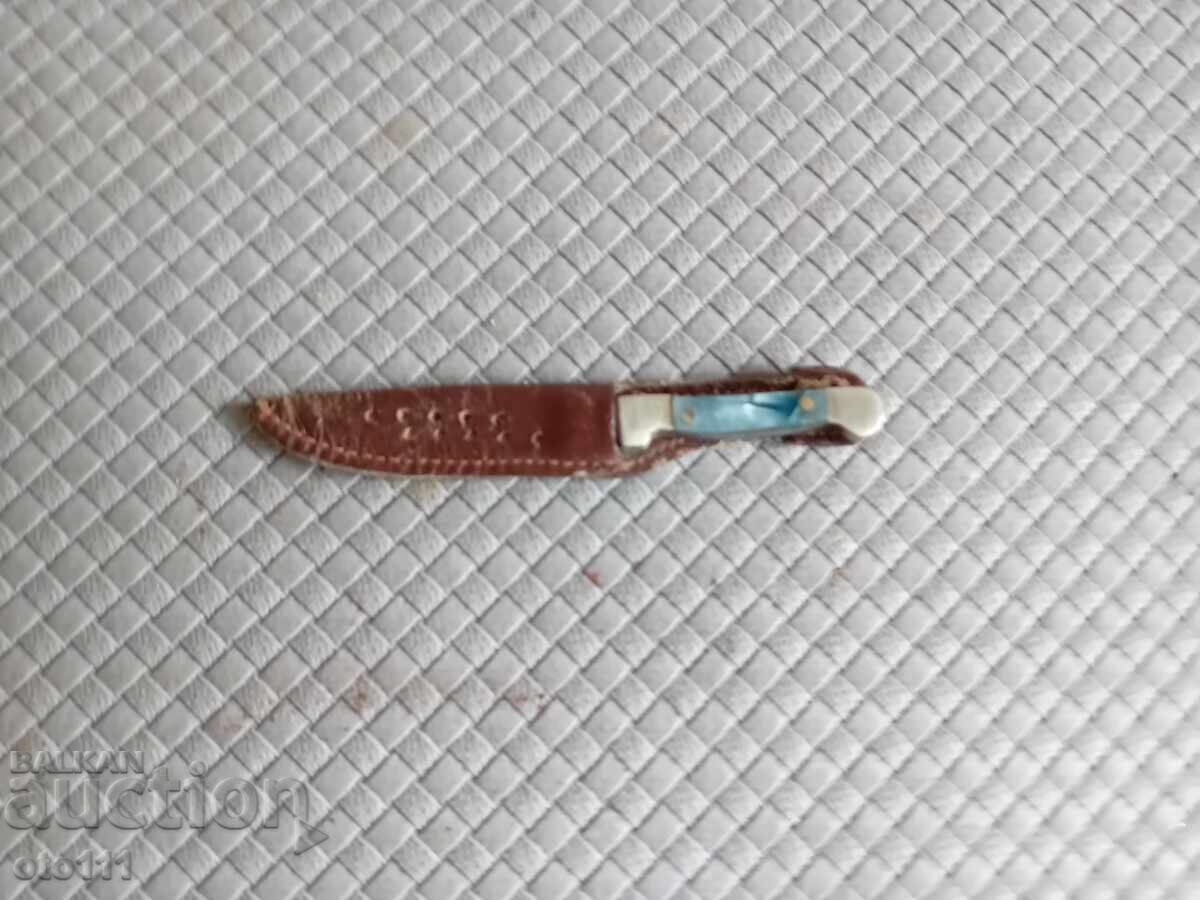 CUTIT MINI VECHI, CUȚITAȘ - V, TÂRNOVO CUTIT MINI VECHI, CUȚITAȘ - V, TÂRNOVO