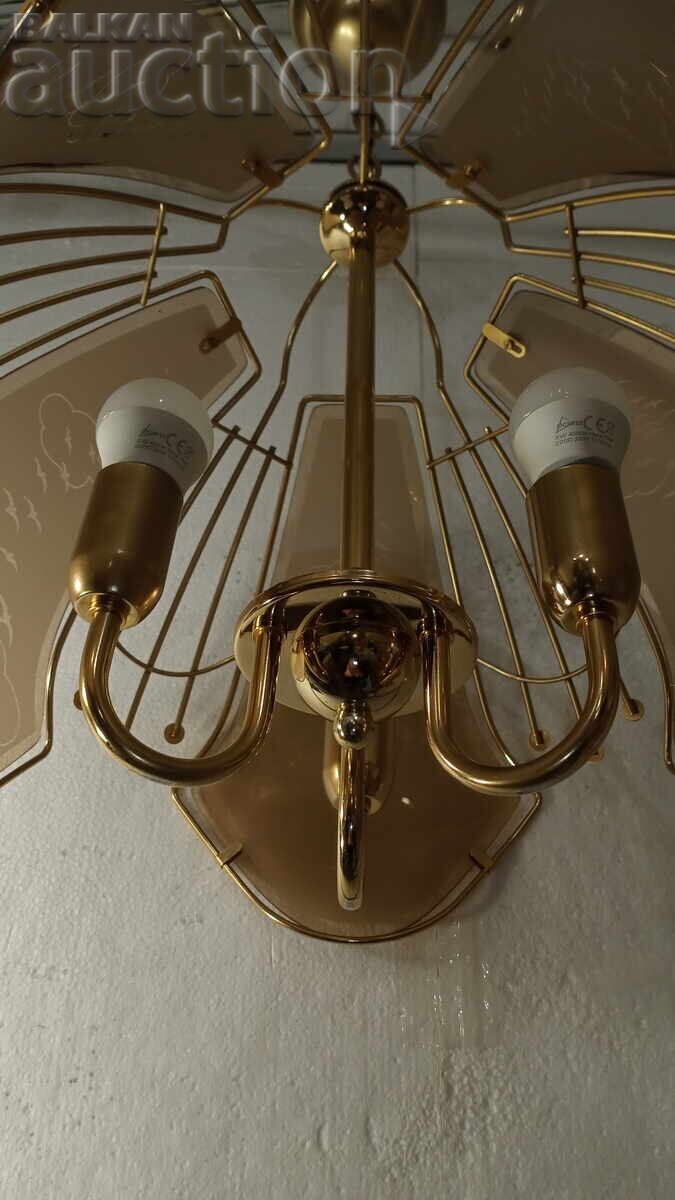 Delivery of Lampshade (Chandelier) with 5 glass shades and 3 LED bulbs E14 / 5W