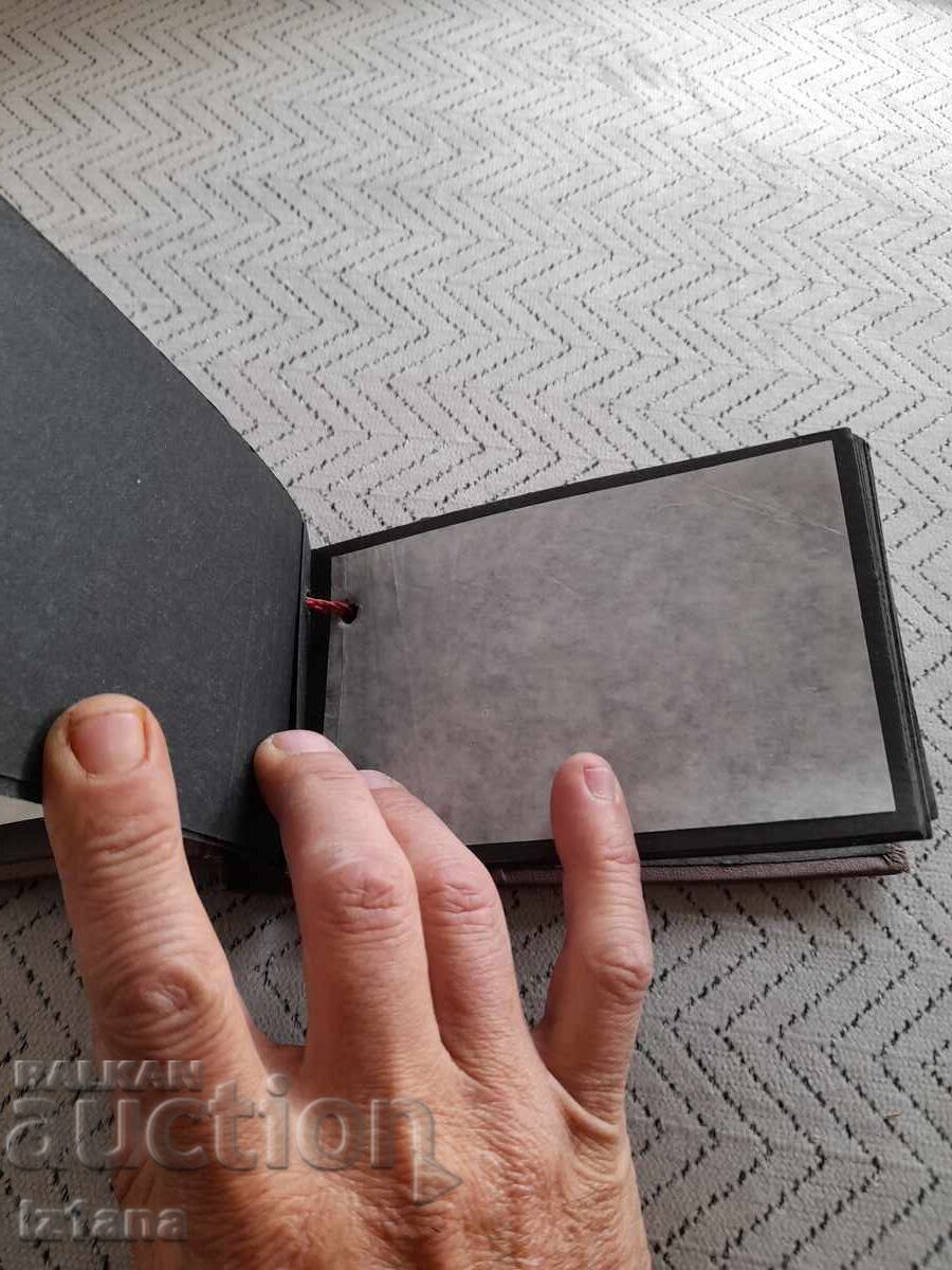 Δημοπρασία Παλιό άλμπουμ φωτογραφιών Δημοπρασία Παλιό άλμπουμ φωτογραφιών