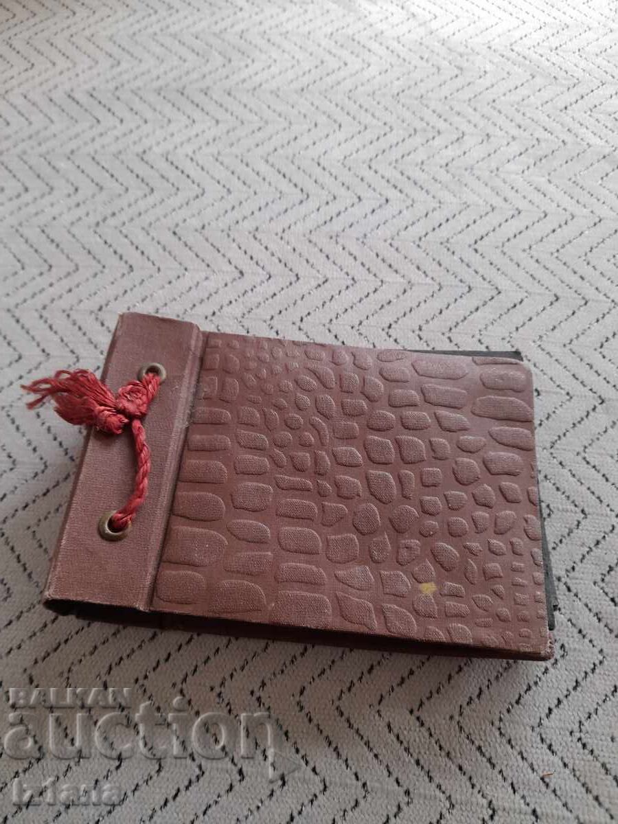 Παλιό άλμπουμ φωτογραφιών Παλιό άλμπουμ φωτογραφιών