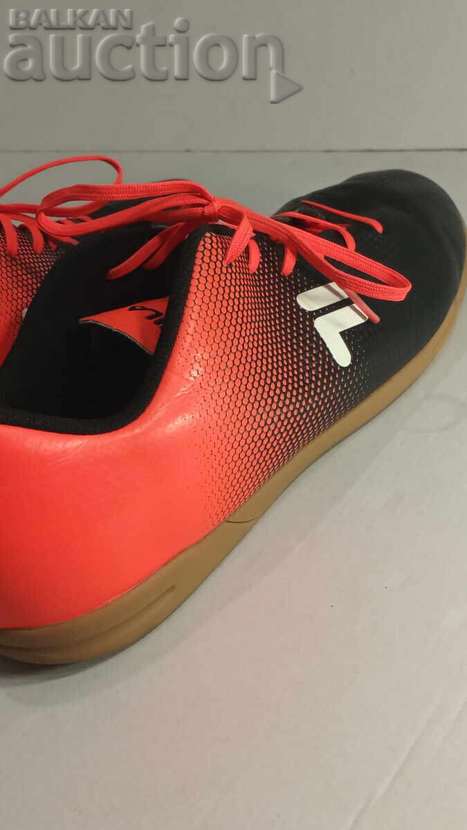 Παράδοση Αθλητικά παπούτσια Fila - νούμερο 47