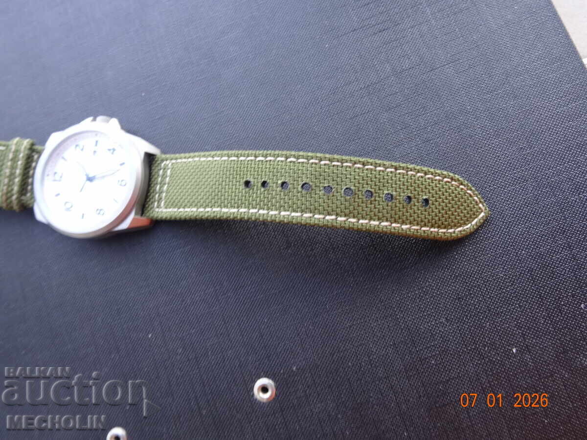 CEAS JAPONEZ FOSSIL PILOT 2 cu preț € 83.00 | 162.33 BGN