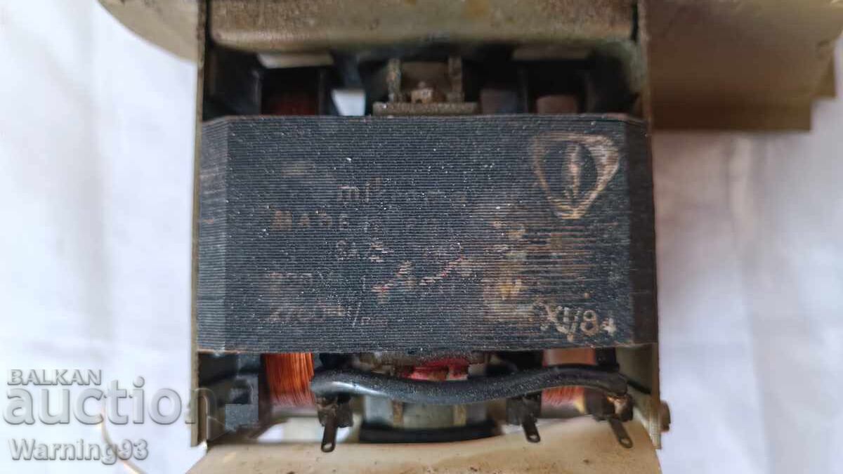 Полски електромотор - 220V - 7W - 2760 об/м - две степени - 6