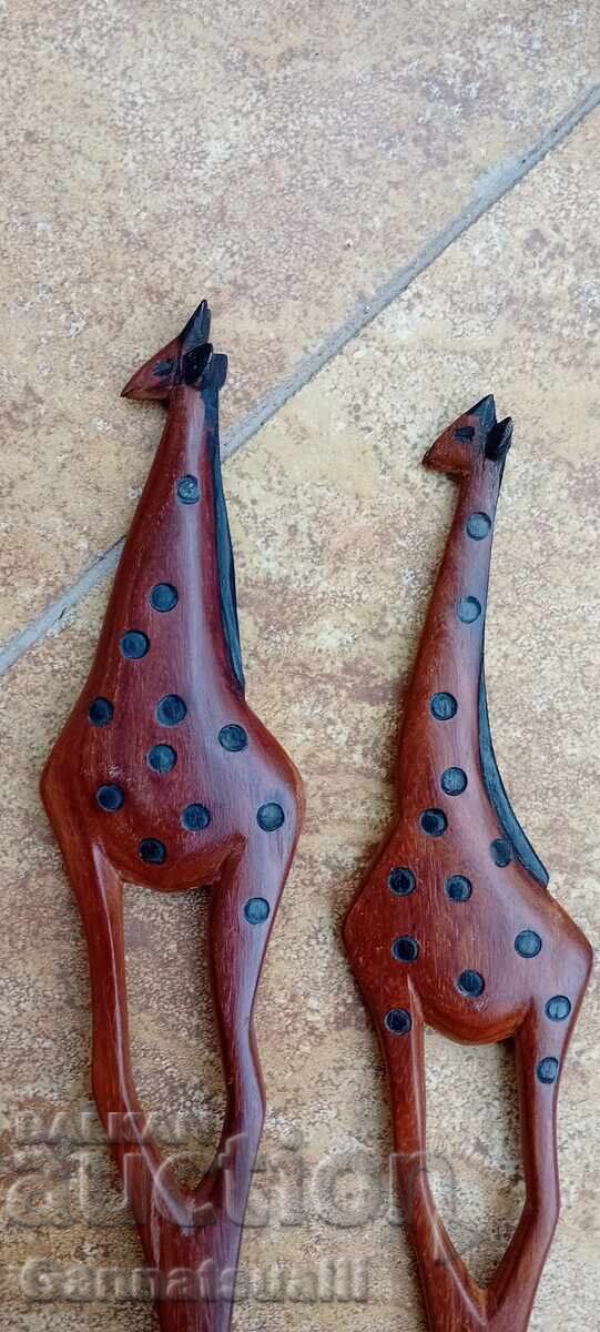 Set de salată din lemn roșu mahon, lucrat manual - 5 Set de salată din lemn roșu mahon, lucrat manual - 5