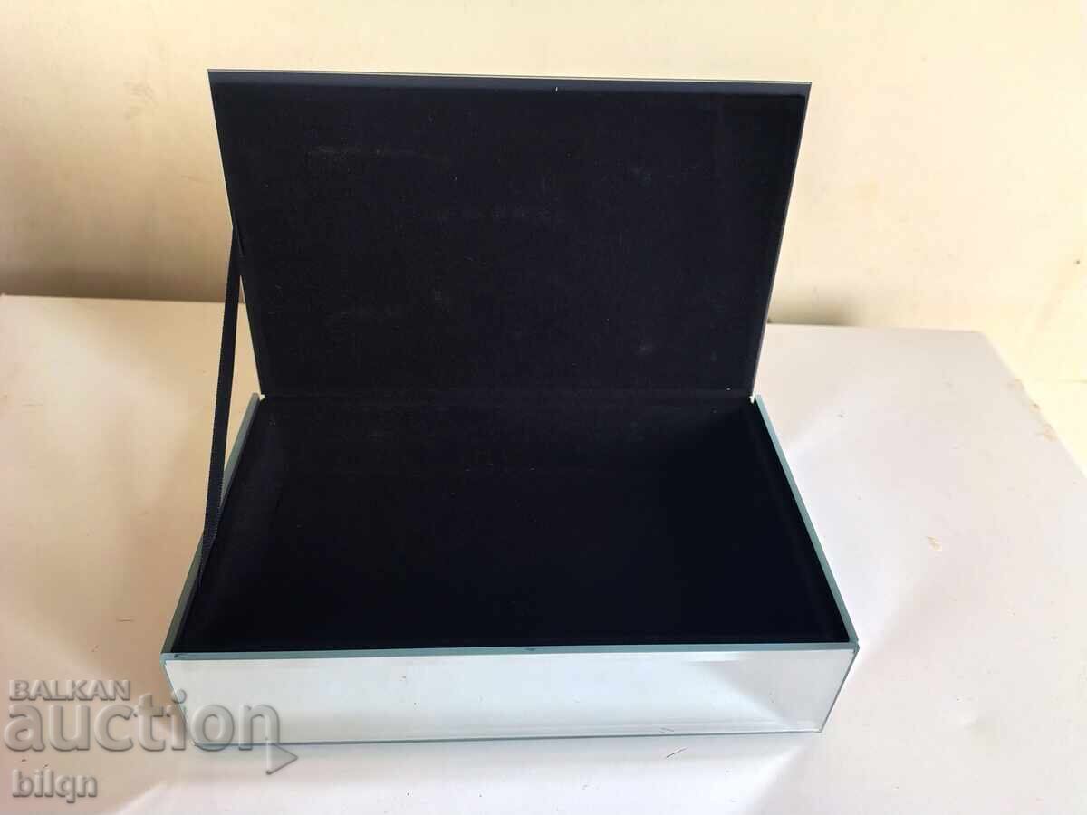 Υπέροχο Κουτί Κοσμημάτων με Καθρέφτη - 5 Υπέροχο Κουτί Κοσμημάτων με Καθρέφτη - 5