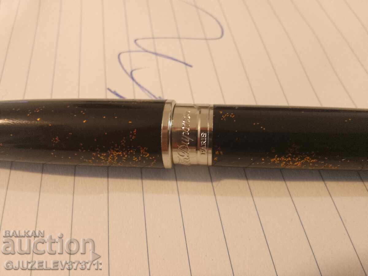 Στυλό S.T. Dupont με τιμή € 180.00 | 352.05 BGN Στυλό S.T. Dupont με τιμή € 180.00 | 352.05 BGN