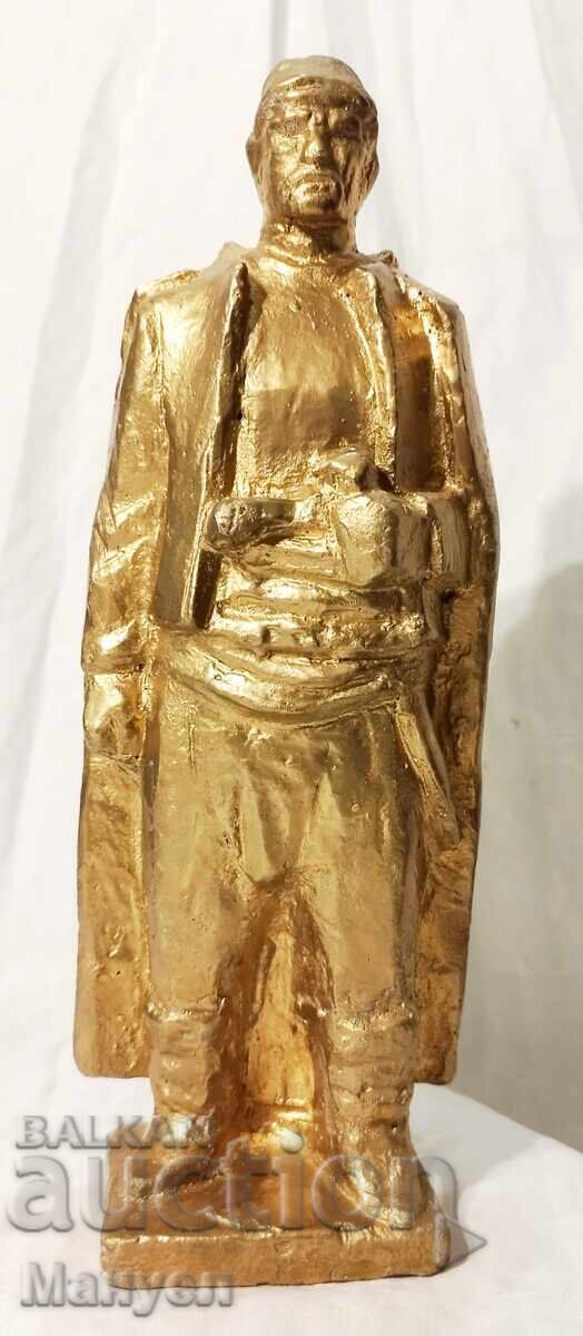 Статуетка на Ерушин войвода. Статуетка на Ерушин войвода.