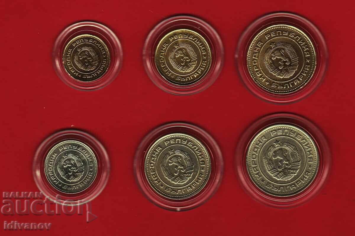 ΛΟΤ 1989 - - ΑΡΙΣΤΗ ΚΑΤΑΣΤΑΣΗ με τιμή € 19.90 | 38.92 BGN