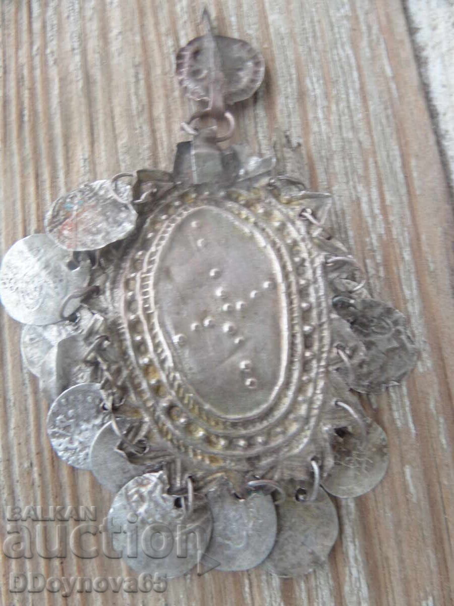 Παλιά κοσμήματα, ασήμι, σατσάν, ακτσέδες με τιμή € 79.00 | 154.51 BGN