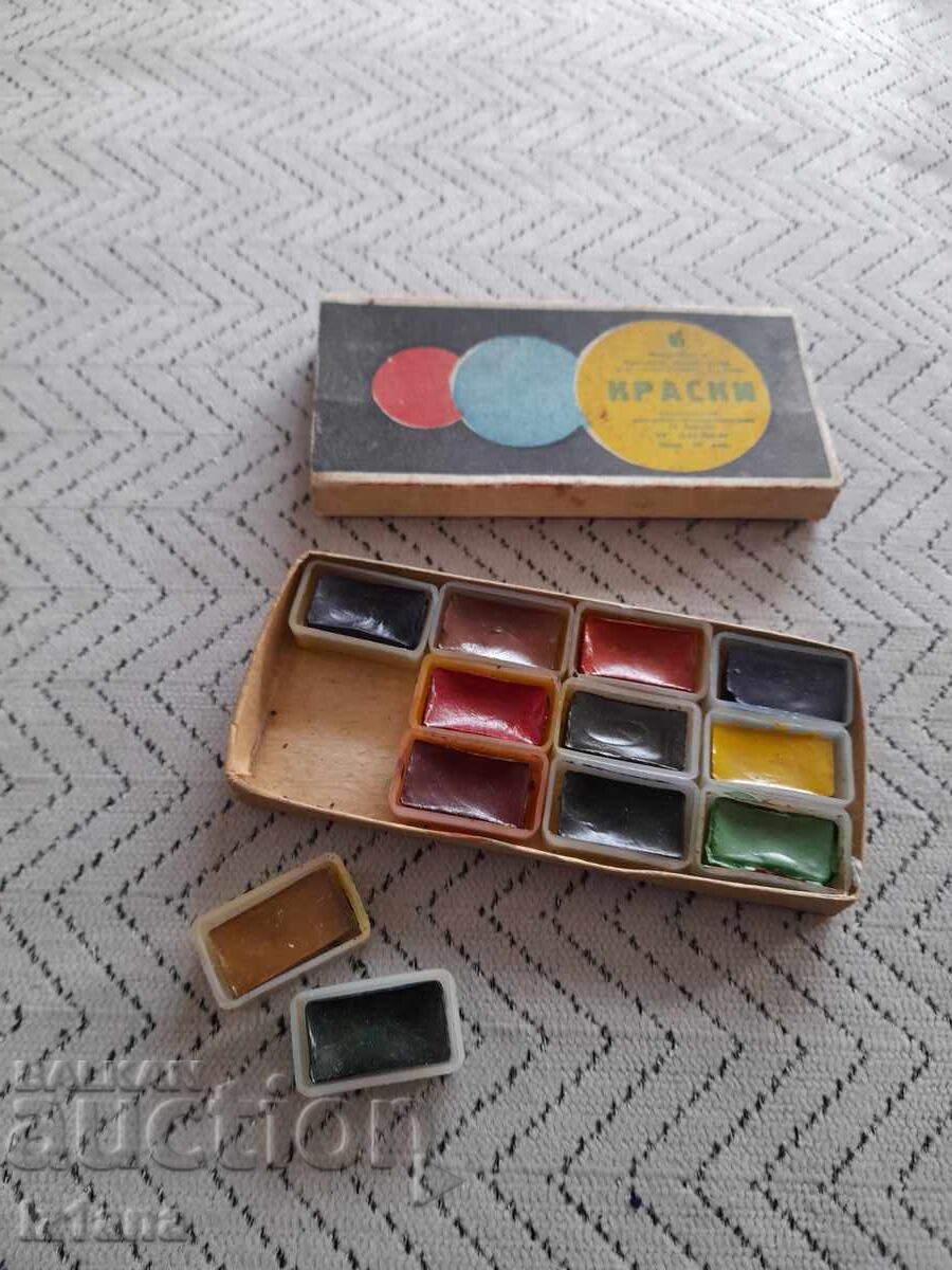 Old Water colors, Crayons Paints - 5 Old Water colors, Crayons Paints - 5