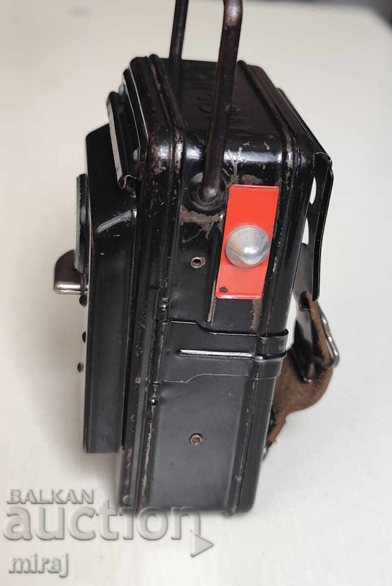 Доставка на Немско военно фенерче DAIMON от времето на вермахта Доставка на Немско военно фенерче DAIMON от времето на вермахта