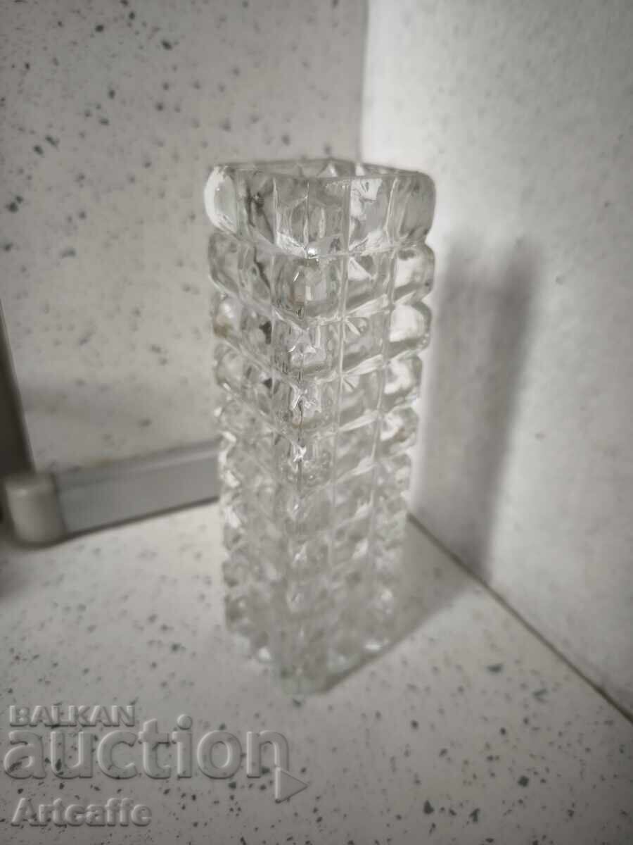 Ένα μικρό κρυστάλλινο βάζο - 7 Ένα μικρό κρυστάλλινο βάζο - 7