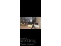 Πωλούνται παλιά τηλέφωνα αυτοκινήτου και ηχεία