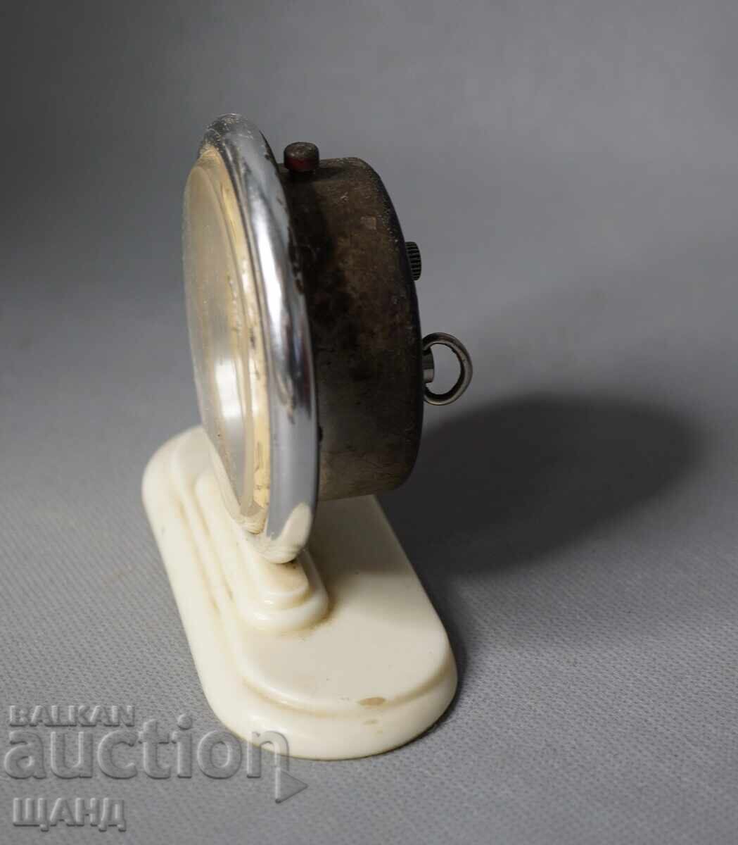 Аукцион SLAVA Стар Руски настолен Часовник Будилник СЛАВА СССР