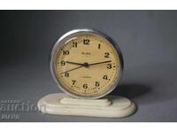 SLAVA Σταρ Ρώσικο επιτραπέζιο ρολόι ξυπνητήρι ΣΛΑΒΑ ΕΣΣΔ