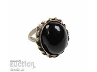 Ενα δαχτυλίδι