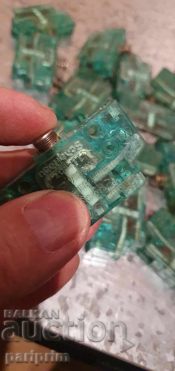 Δημοπρασία Σετ από 24 τεμάχια διακοπτών, ON/OFF. BZTS Δημοπρασία Σετ από 24 τεμάχια διακοπτών, ON/OFF. BZTS