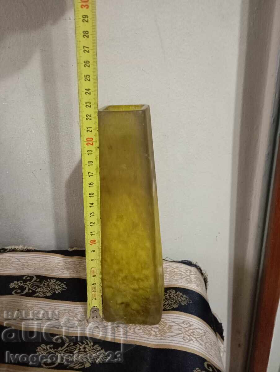 Old vase, Galle type with price € 22.00 | 43.03 BGN
