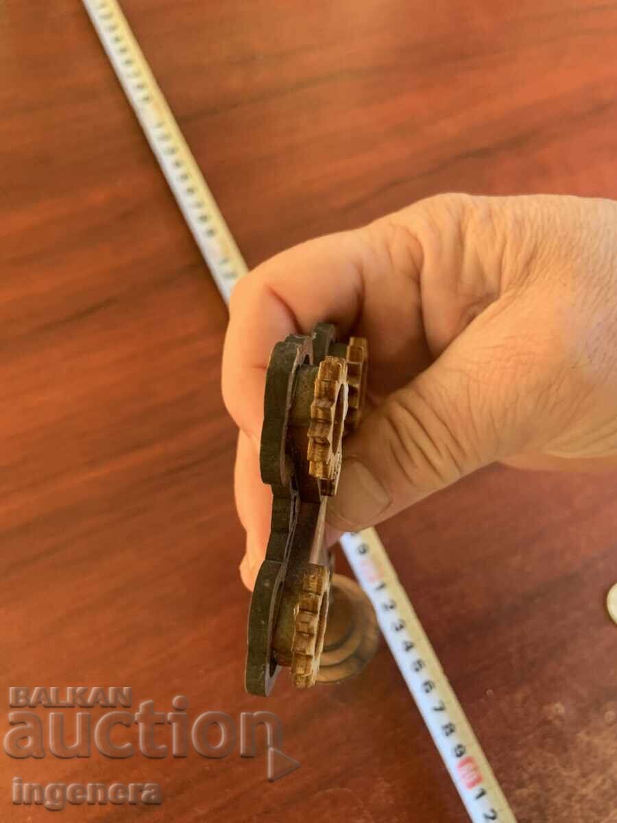 КРЪСТ ФИГУРА ДЪРВО РЕЛЕФ РЕЛИГИЯ ИКОНА РАЗПЯТИЕ - 5 КРЪСТ ФИГУРА ДЪРВО РЕЛЕФ РЕЛИГИЯ ИКОНА РАЗПЯТИЕ - 5