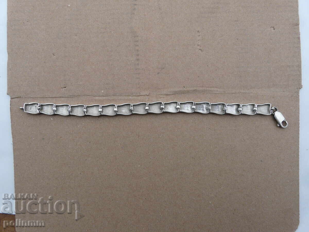 Ασημένιο βραχιόλι - 1 με τιμή € 50.00 | 97.79 BGN Ασημένιο βραχιόλι - 1 με τιμή € 50.00 | 97.79 BGN